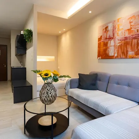 Tsimiski Double #8 Lejlighed *